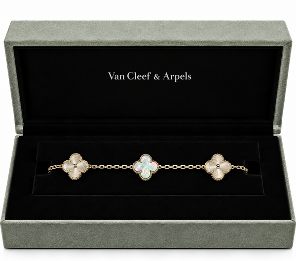Van Cleef & Arpels Bracelet – Mother of Pearl Gold